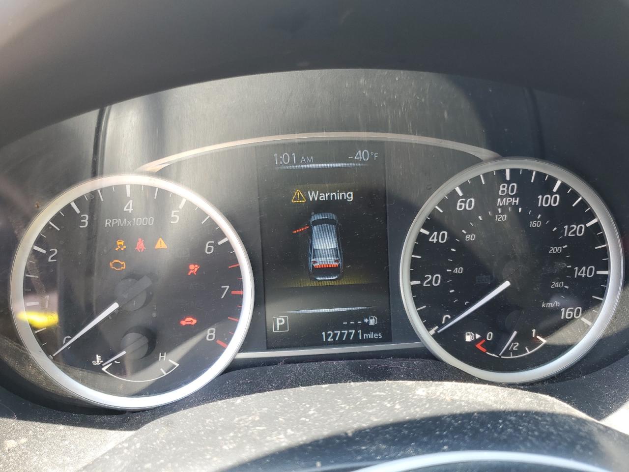 Nissan Sentra S Image 7