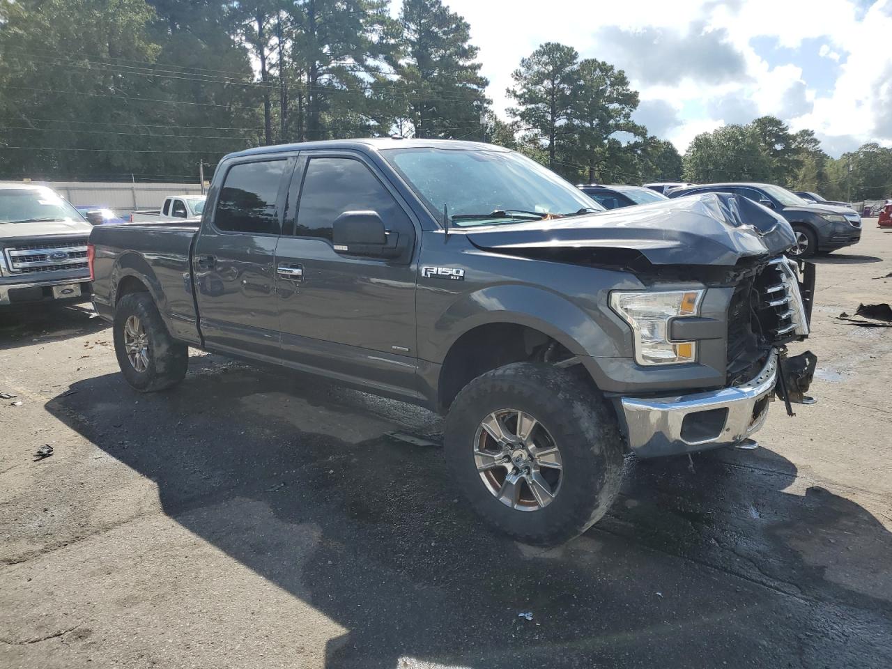 Ford F-150 Supercrew Image 12