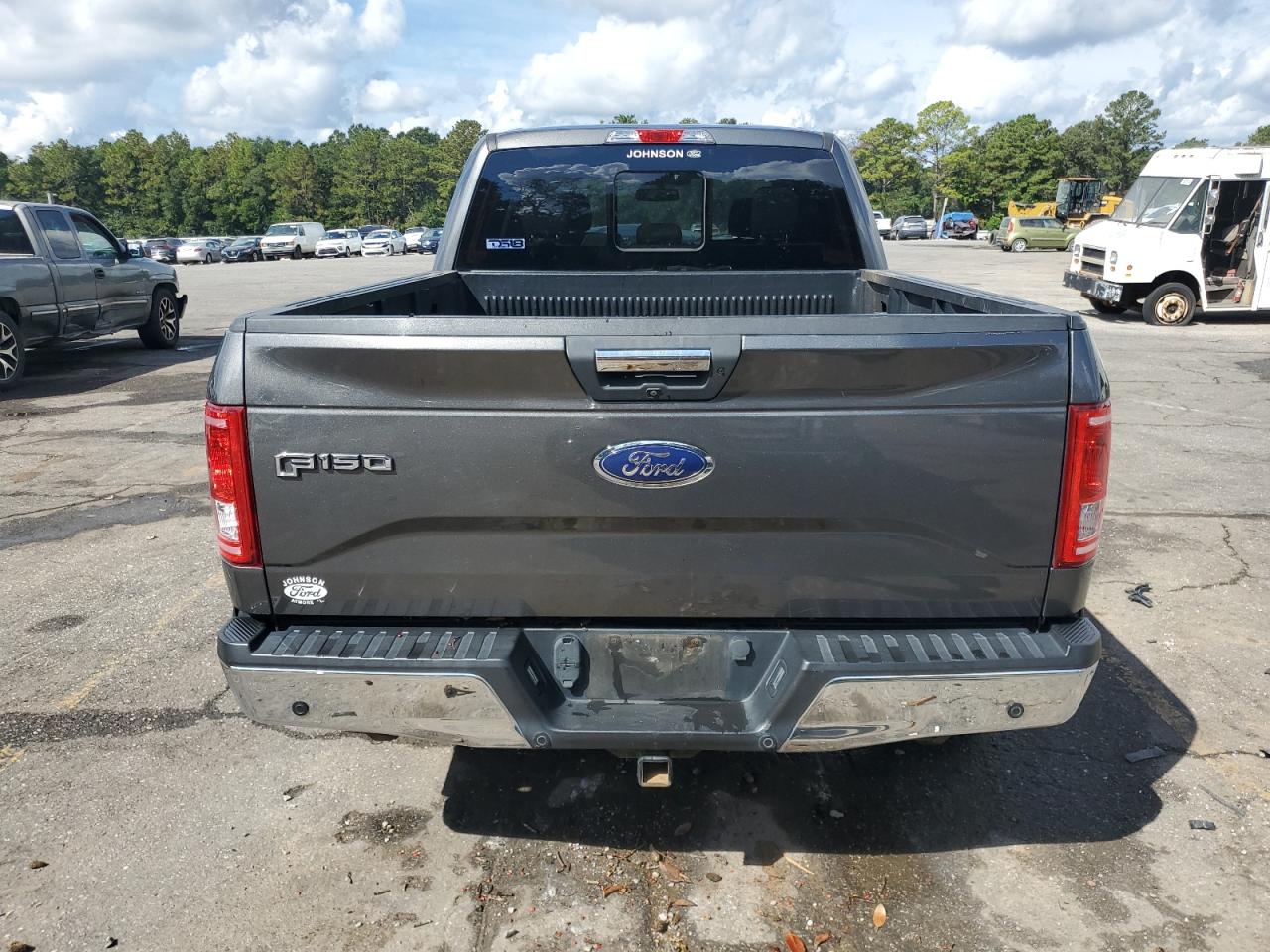 Ford F-150 Supercrew Image 9