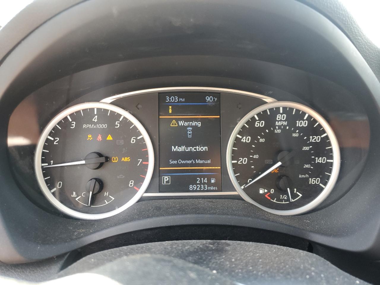 Nissan Sentra S Image 8