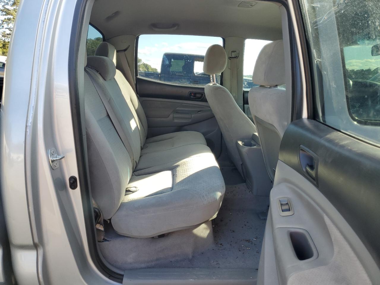 Toyota Tacoma Double Cab Prerunner Long Bed Image 4