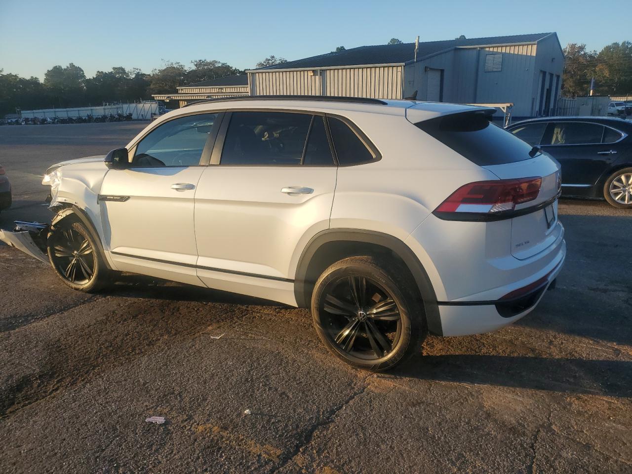 Volkswagen Atlas Sel R-line Image 2