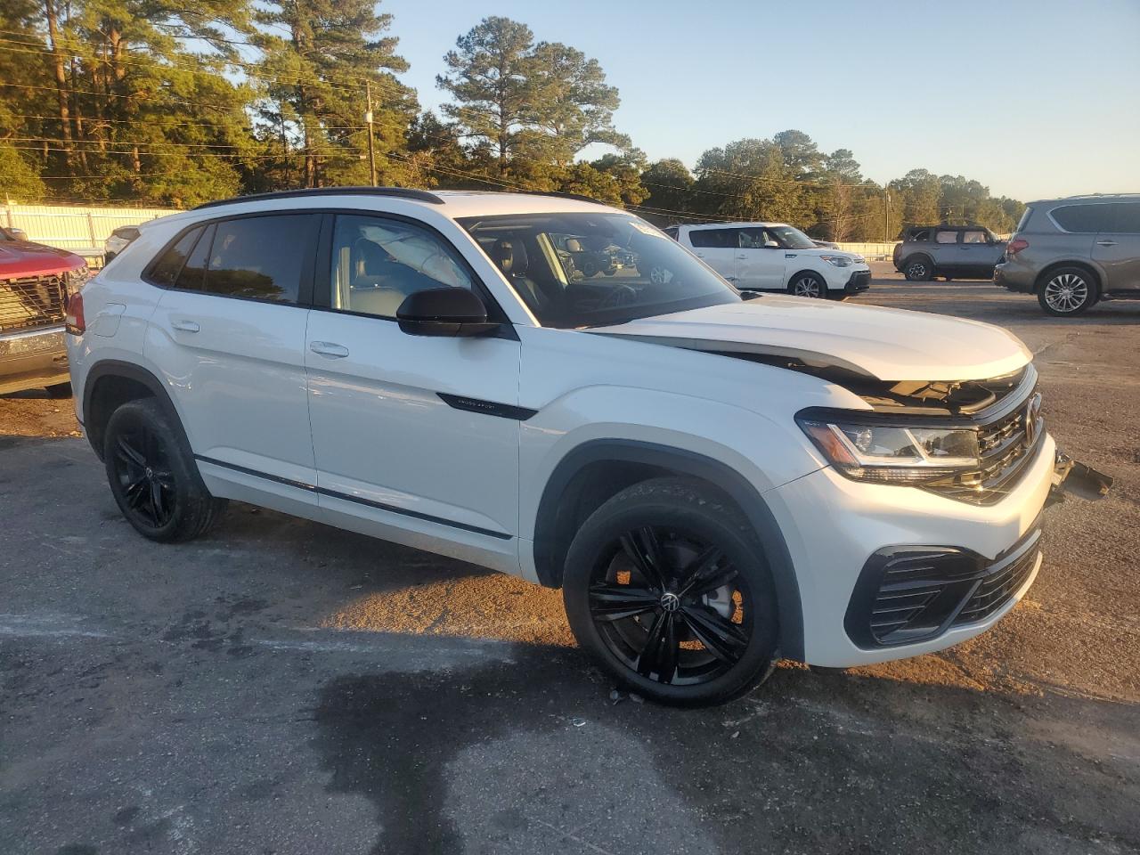 Volkswagen Atlas Sel R-line Image 3