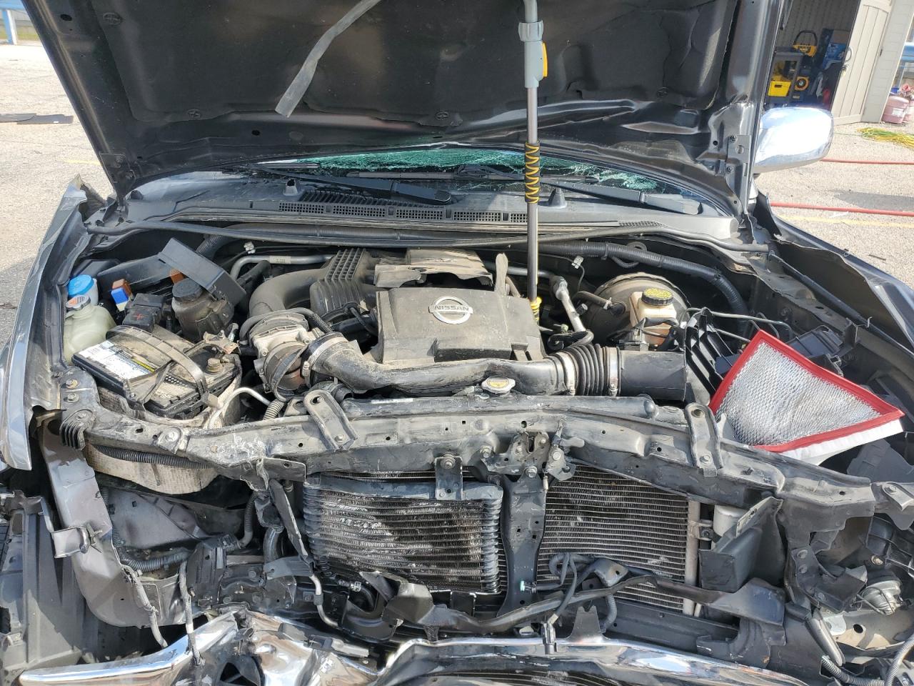 Nissan Frontier S Image 12