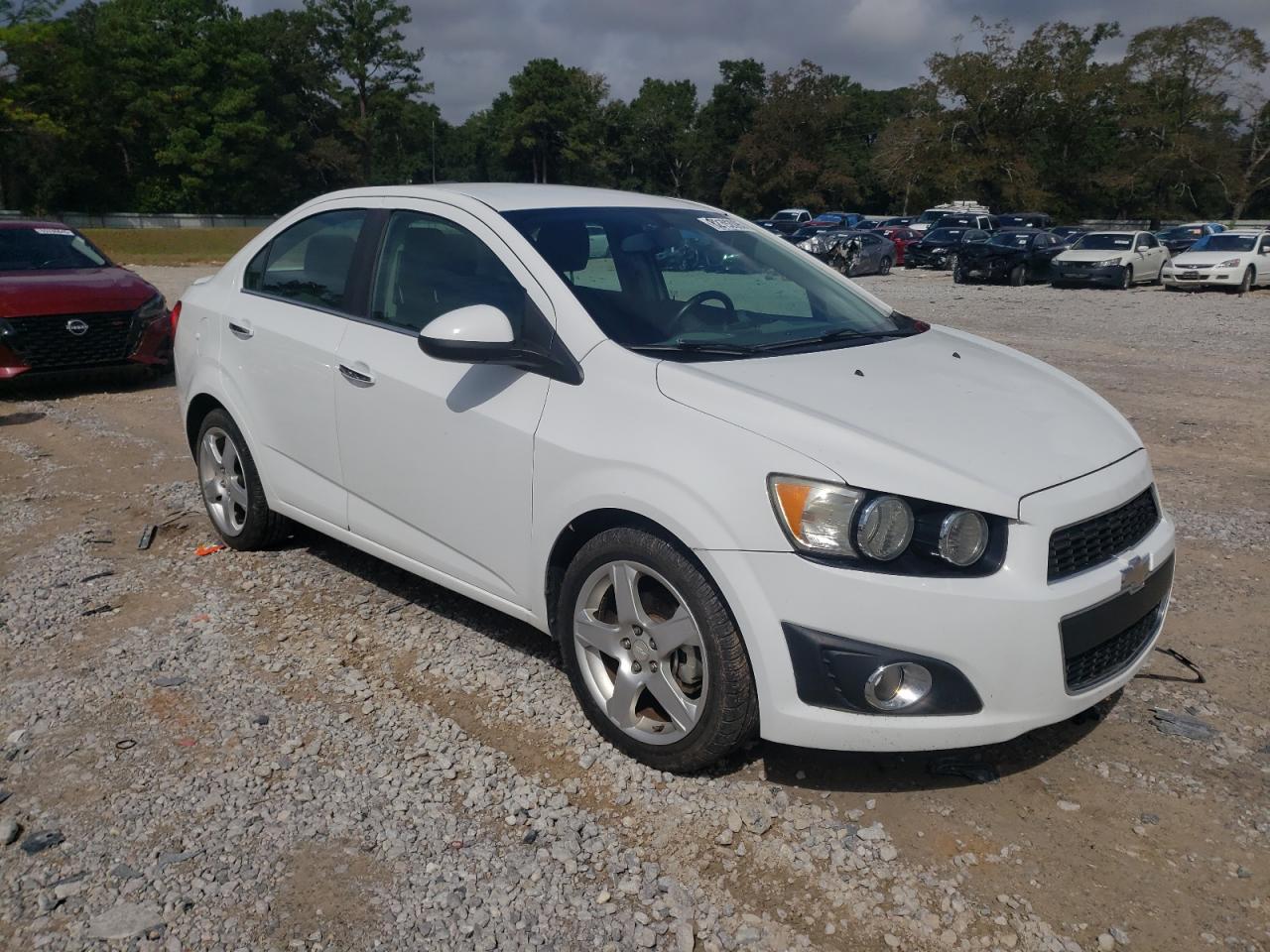 Chevrolet Sonic Ltz Image 12