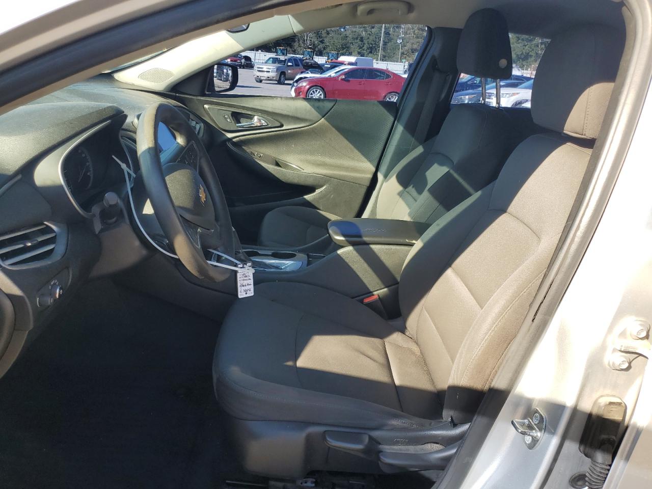 Chevrolet Malibu Ls Image 7