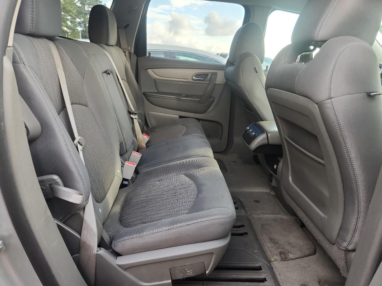 Chevrolet Traverse Lt Image 4