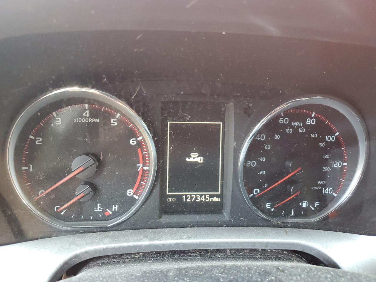 Toyota RAV4 Se Image 10