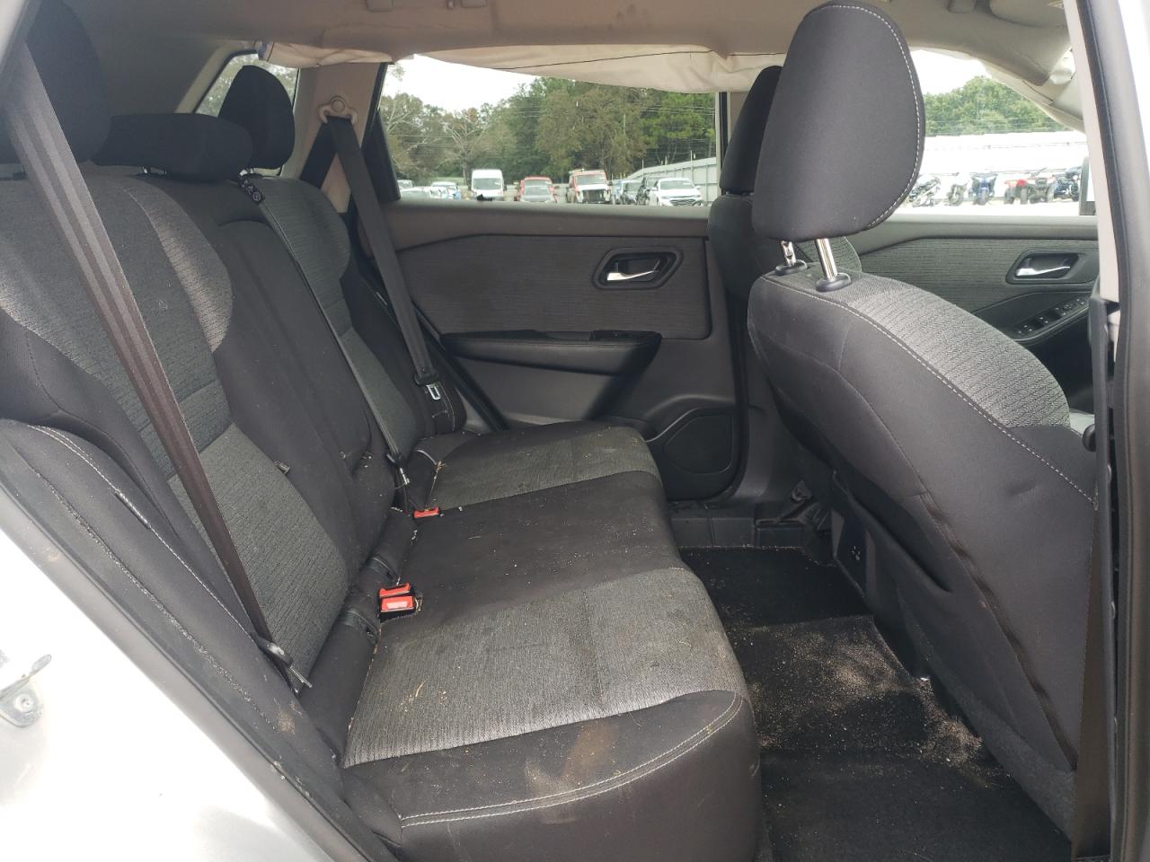 Nissan Rogue Sv Image 14