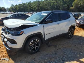  Salvage Jeep Compass