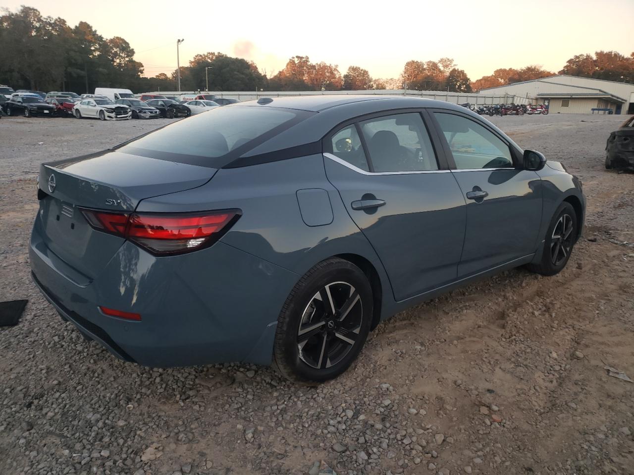 Nissan Sentra Sv Image 4