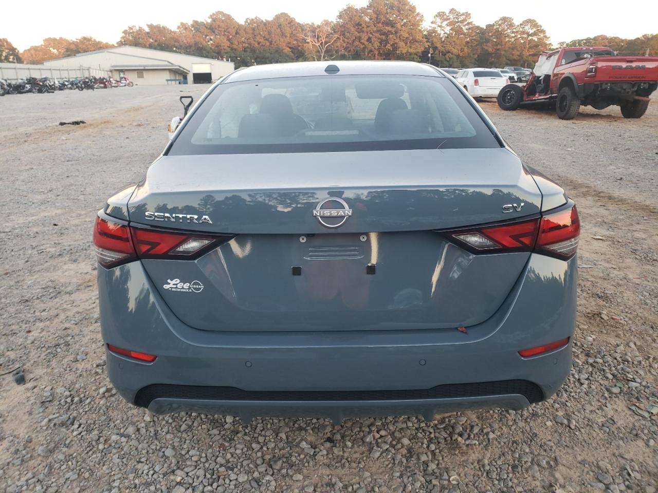 Nissan Sentra Sv Image 12