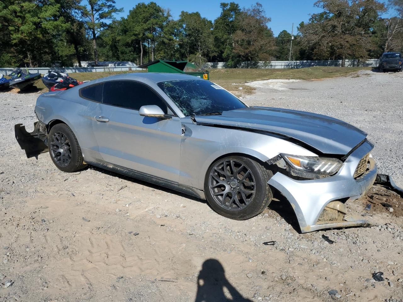 Ford Mustang Image 11