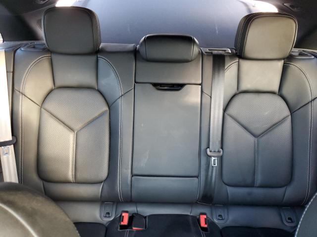 Porsche Macan Base Base Image 10