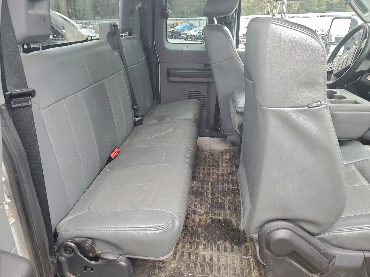 Ford F-250 Super Duty Image 7