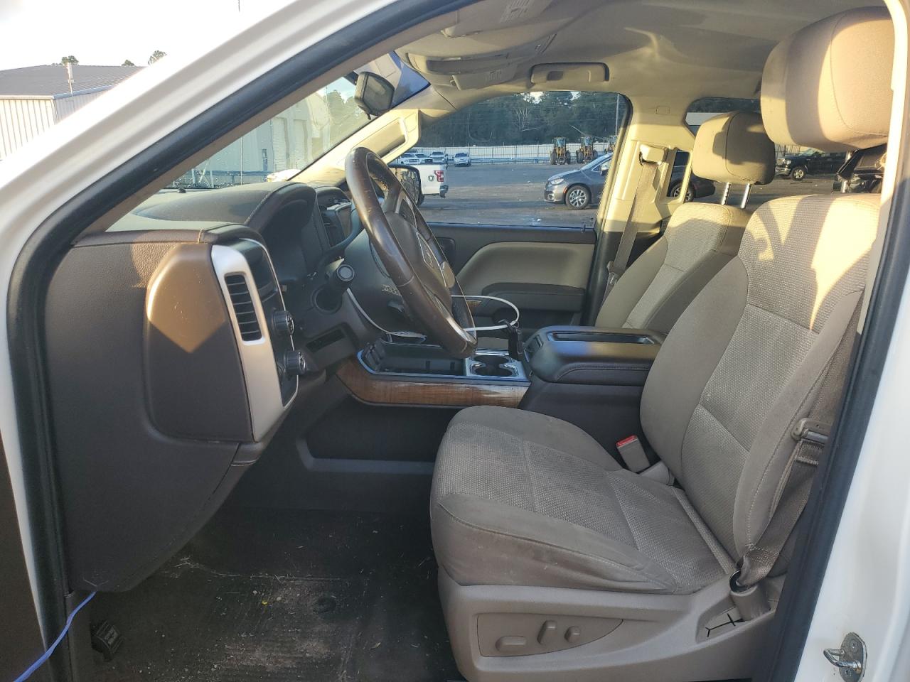 GMC Sierra K1500 Sle Image 11