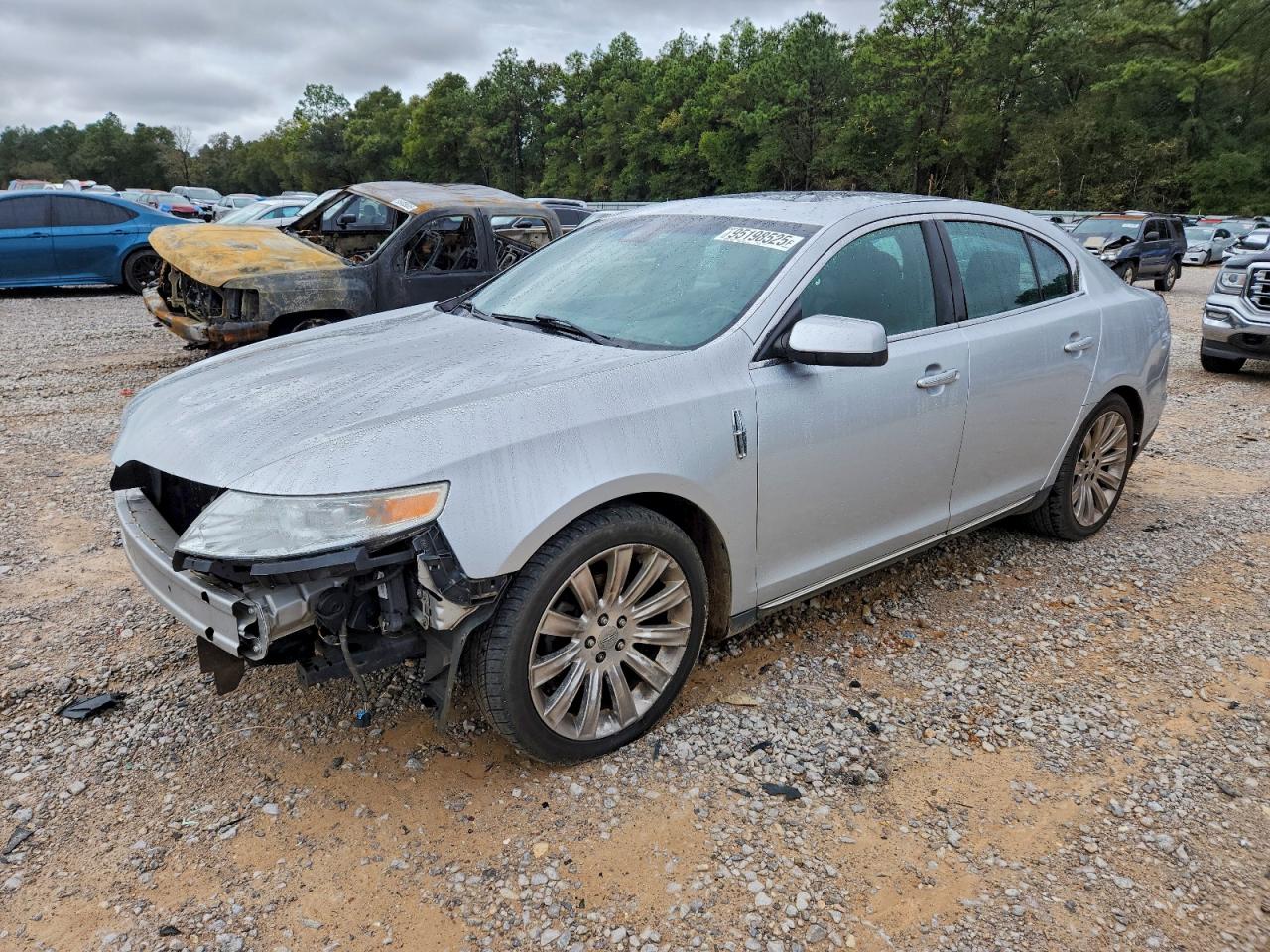 Lincoln MKS Image 1