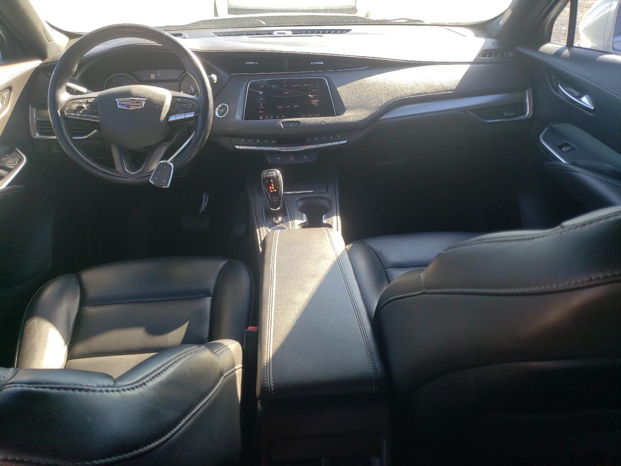 Cadillac XT4 Premium Luxury Image 10