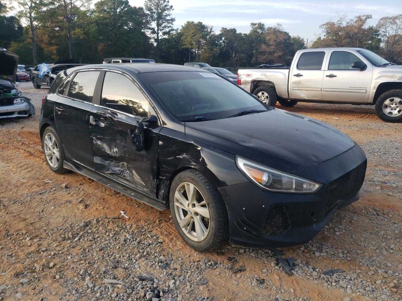 Hyundai ELANTRA Image 10