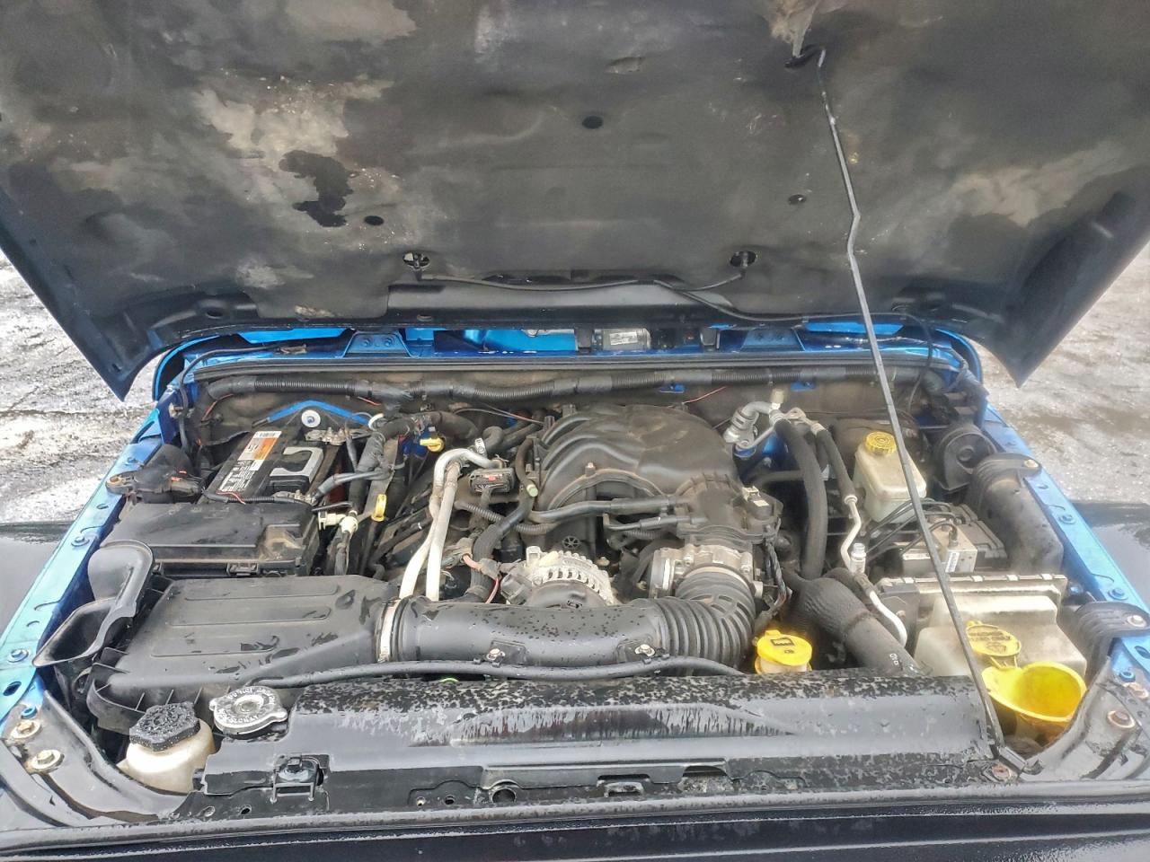 Jeep Wrangler Sport Image 2