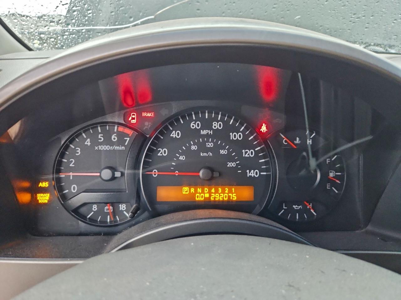 Nissan Titan Xe Image 12