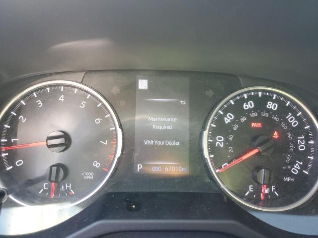 Toyota RAV4 Le Image 9