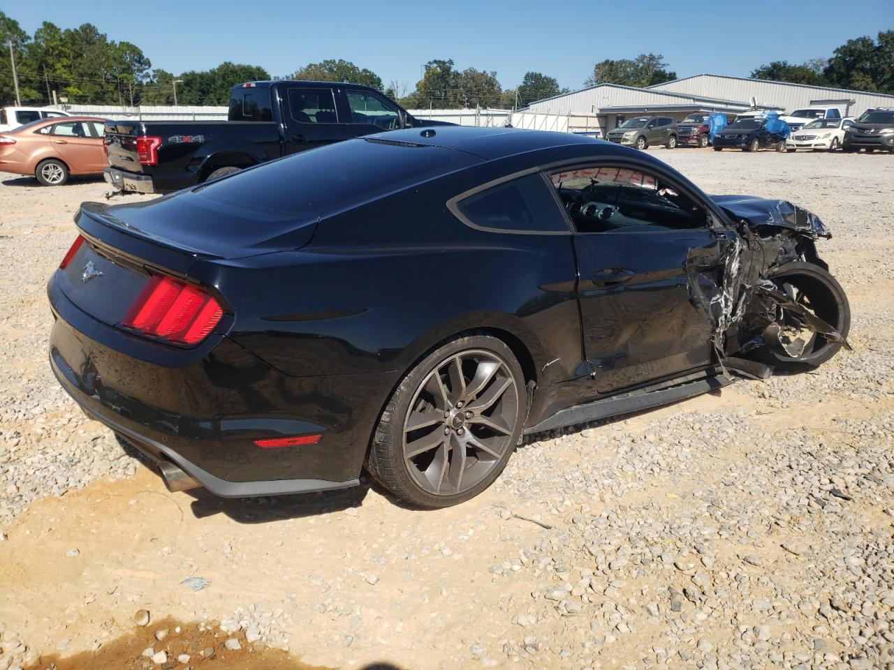 Ford Mustang Image 4