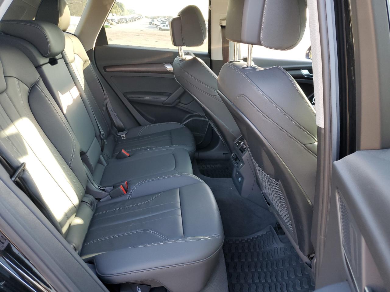 Audi Q5 Premium Plus 45 Image 9