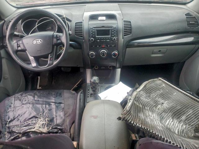 Kia Sorento Base Image 6