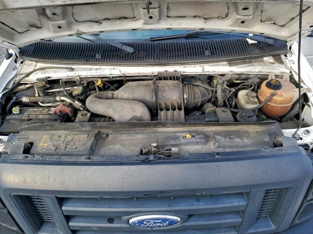 Ford Econoline E350 Super Duty Cutaway Van Image 12