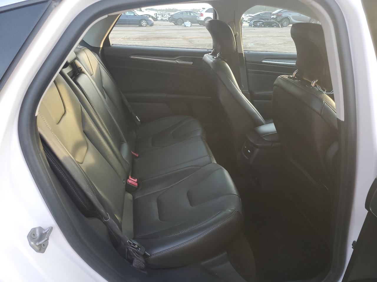 Ford Fusion Titanium Hev Image 7