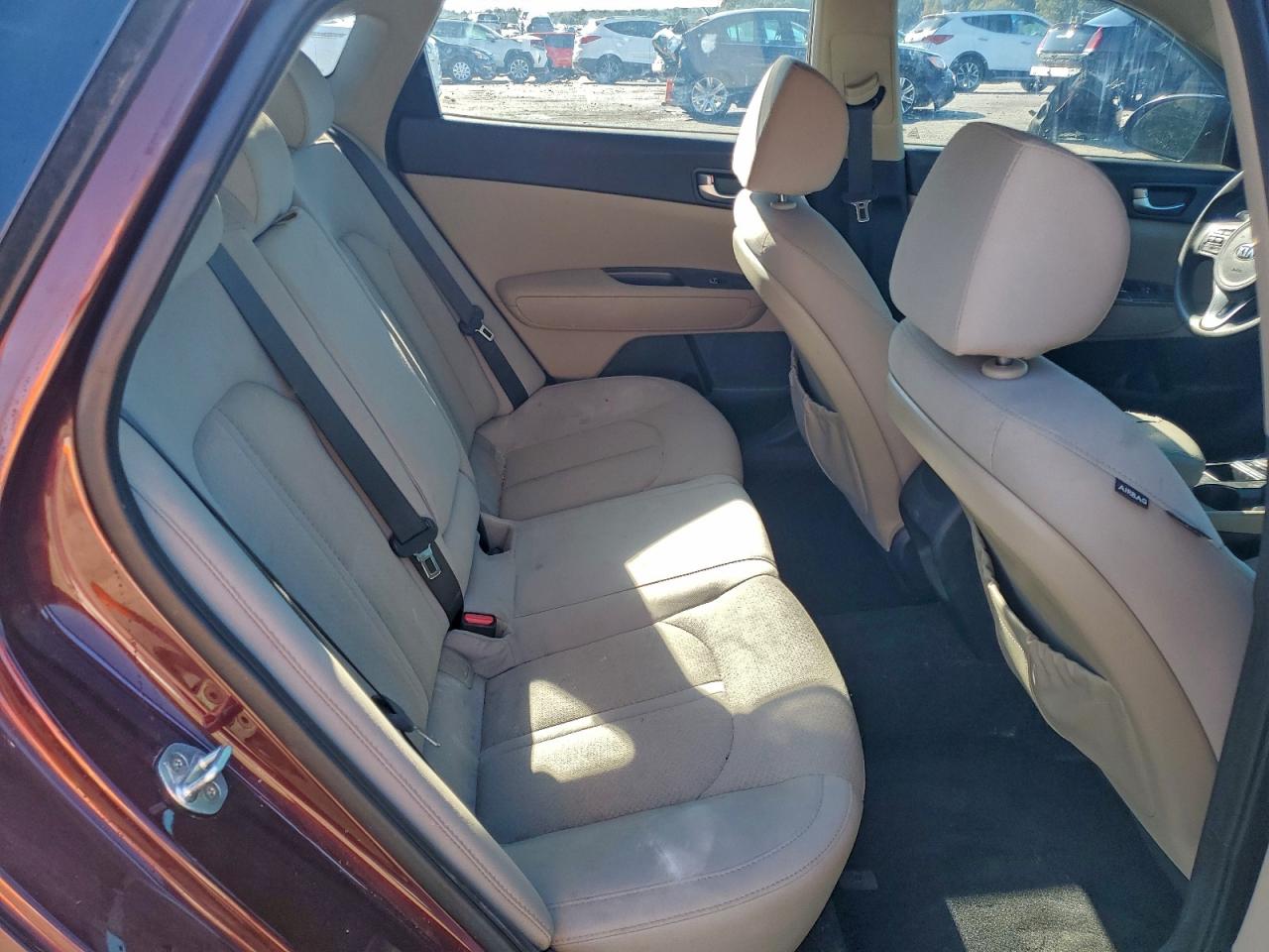 Kia Optima Lx Image 4