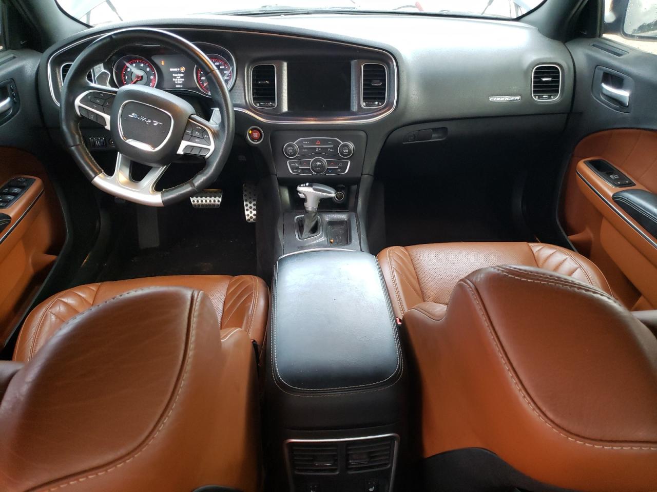 Dodge Charger Srt 392 Image 6