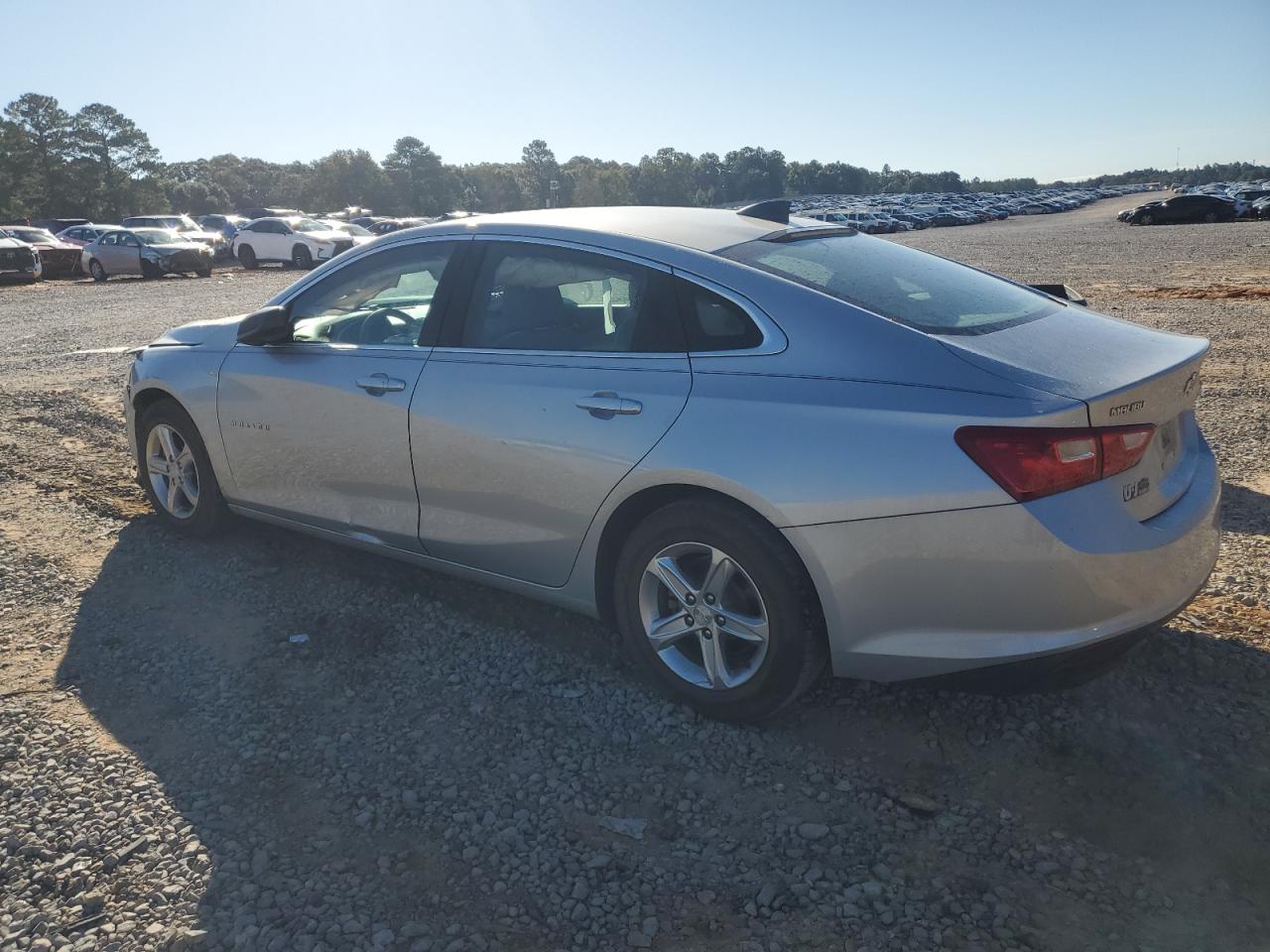 Chevrolet Malibu Ls Image 3