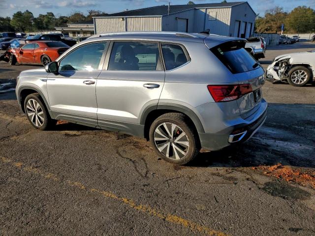 Volkswagen Taos Se Image 2