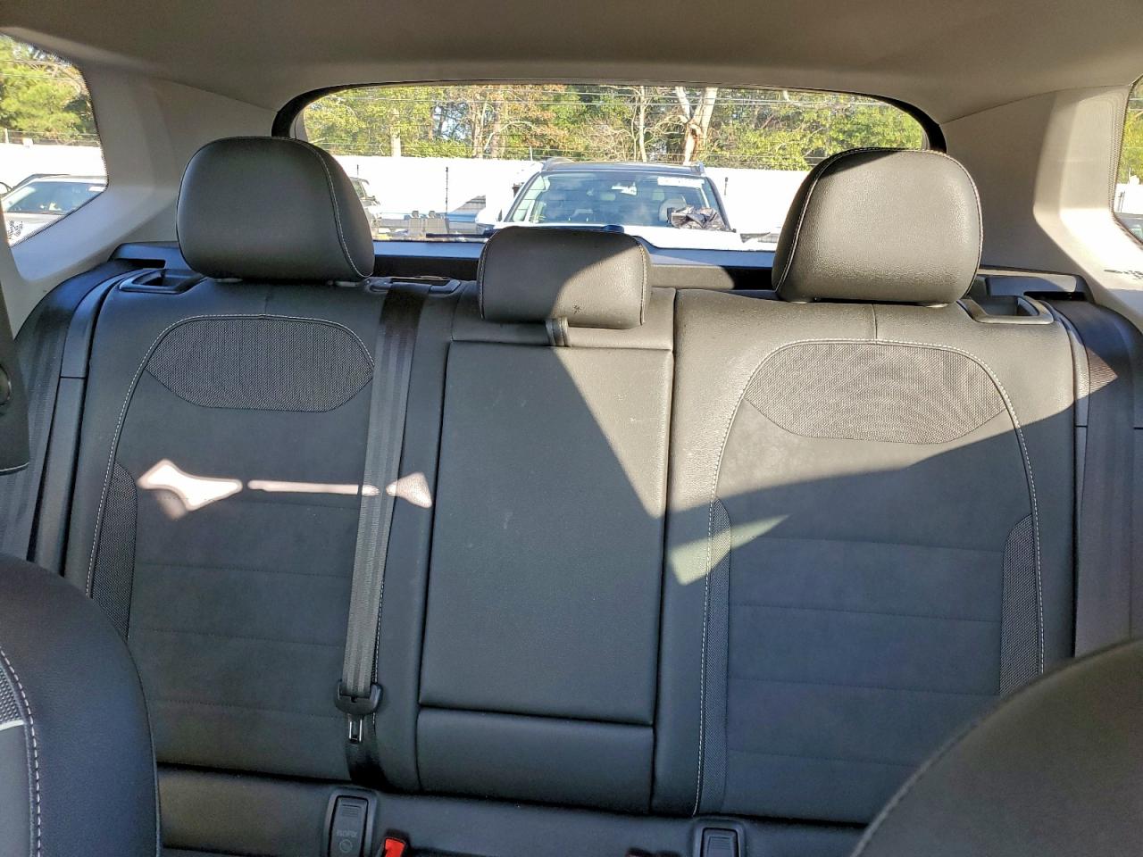 Volkswagen Taos Se Image 10