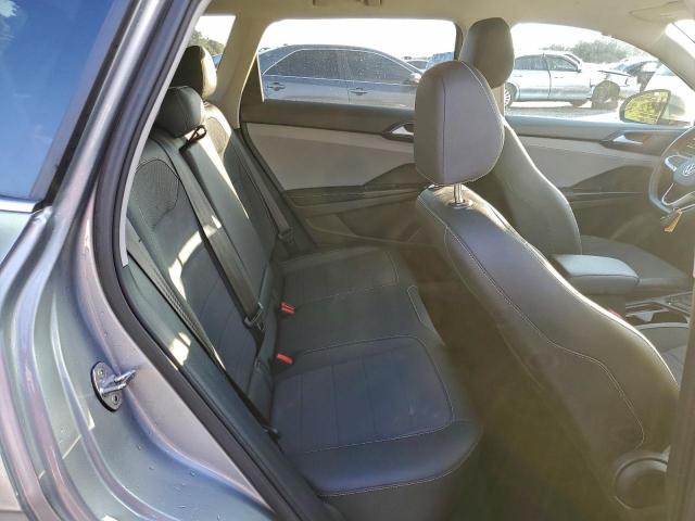 Volkswagen Taos Se Image 8