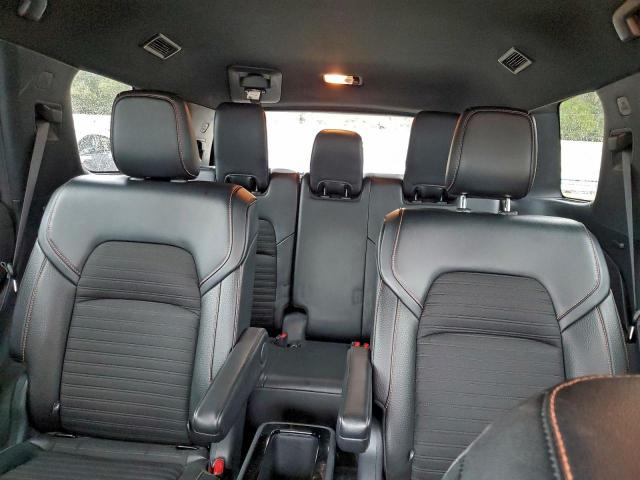 Nissan Pathfinder Sv Image 3