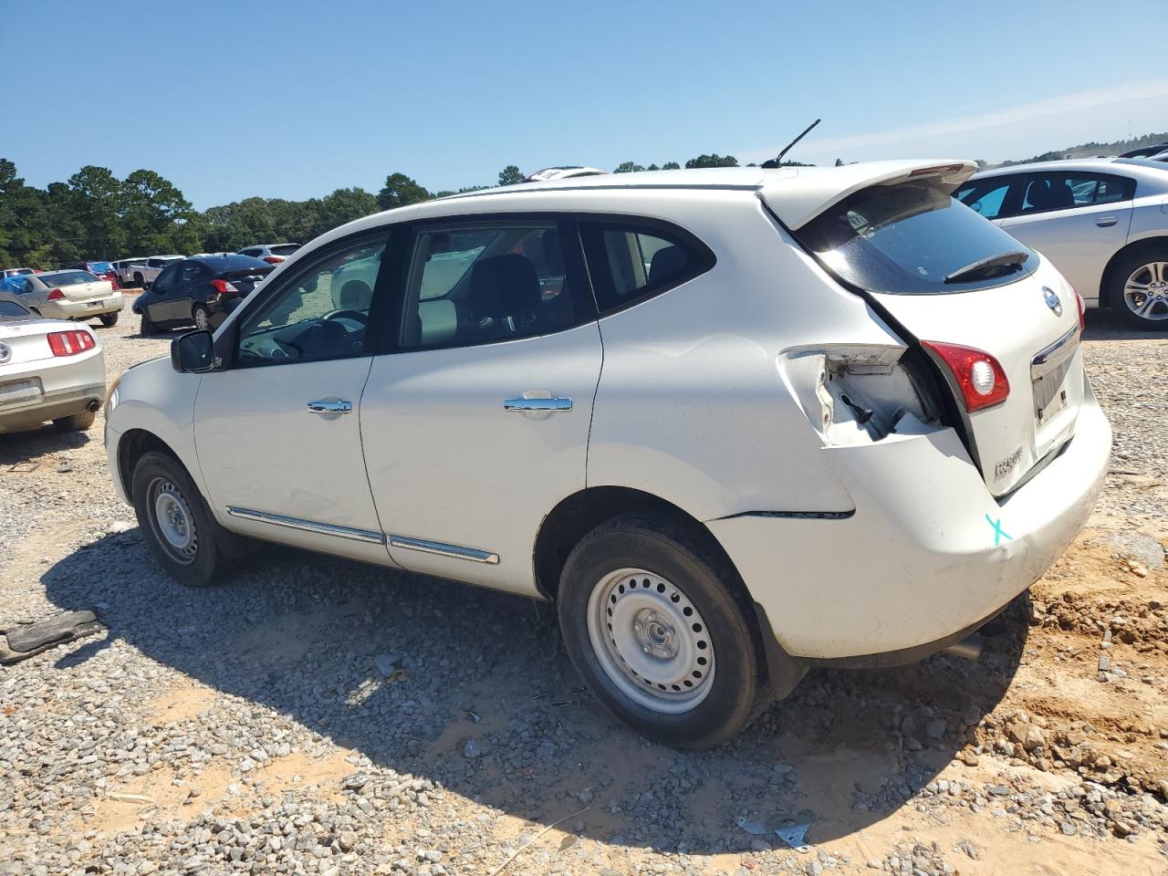 Nissan Rogue S Image 12