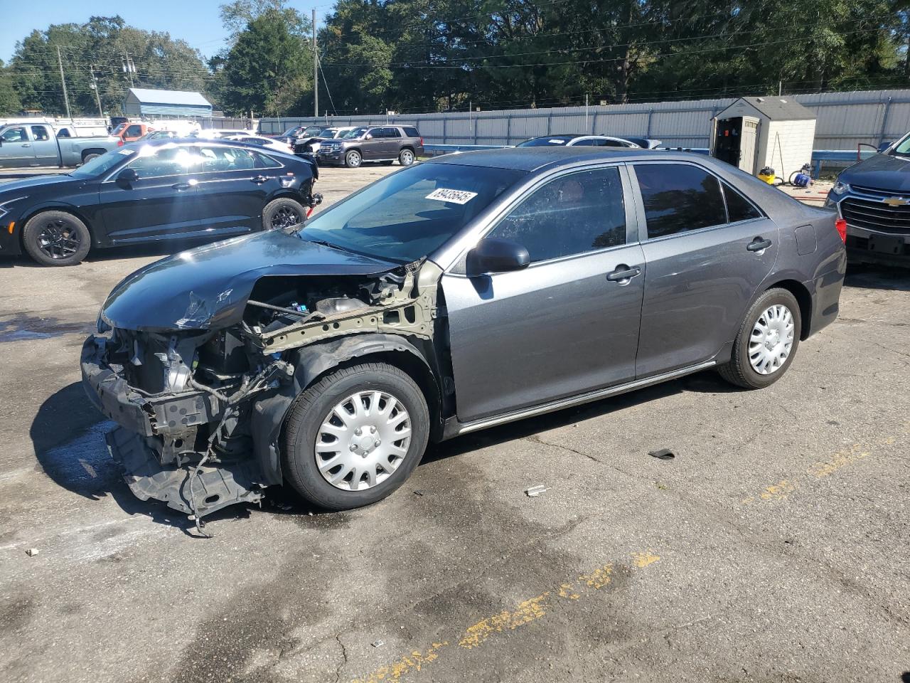 Toyota Camry Base Image 1