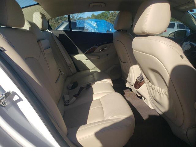 Buick LaCrosse Image 6