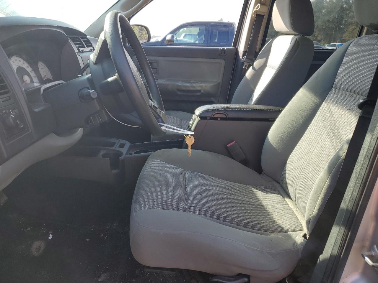 Dodge Dakota Slt Image 2