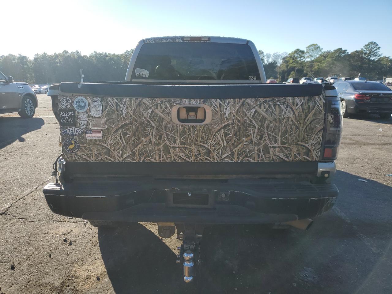 GMC Sierra C2500 Heavy Duty Image 3