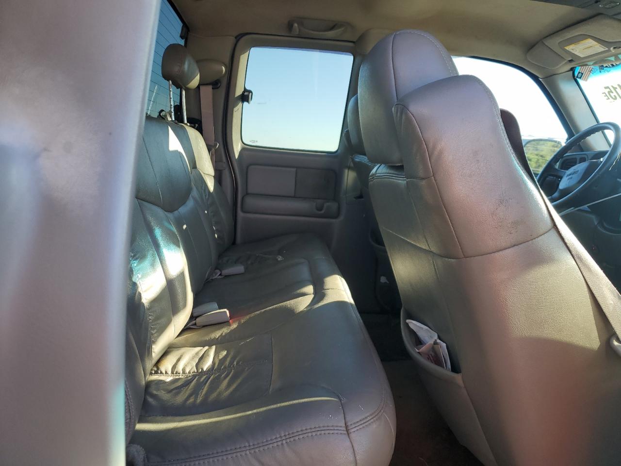 GMC Sierra C2500 Heavy Duty Image 5