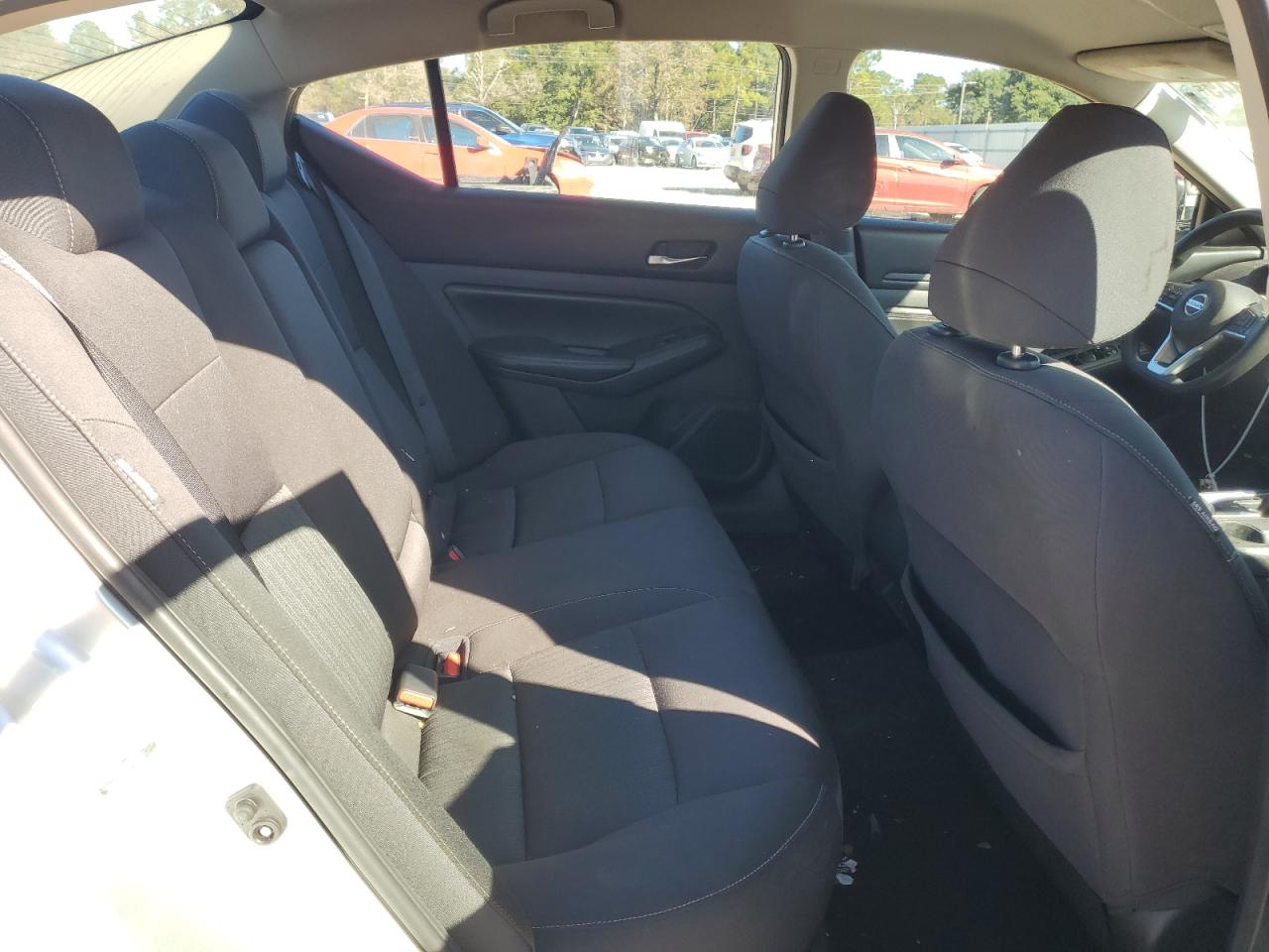 Nissan Altima S Image 3