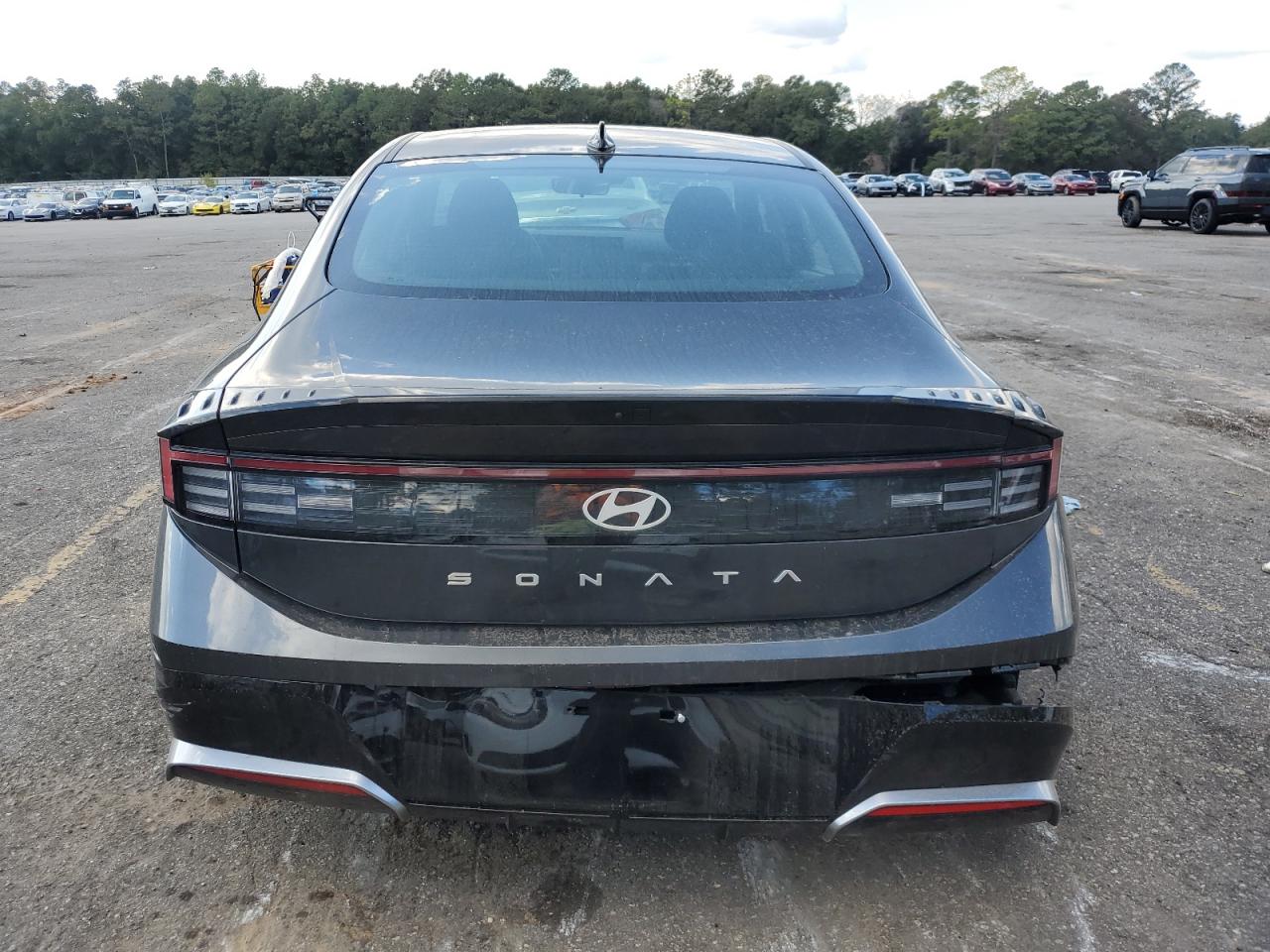 Hyundai SONATA Sel Image 10