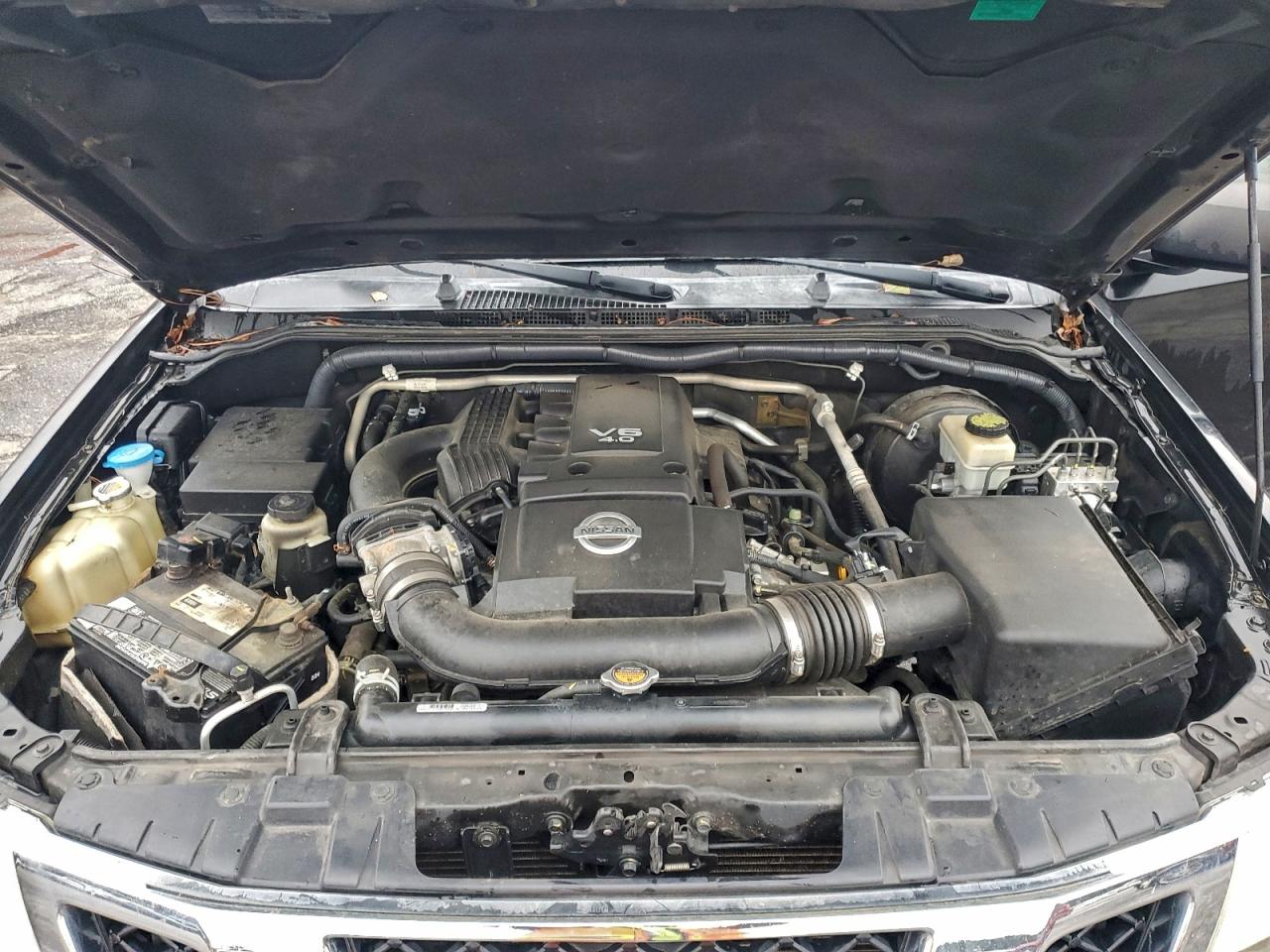 Nissan Frontier Sv Image 3