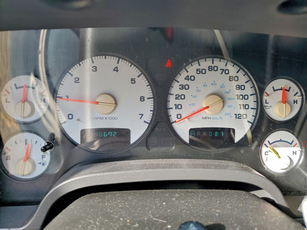 Dodge Ram 1500 St Image 5