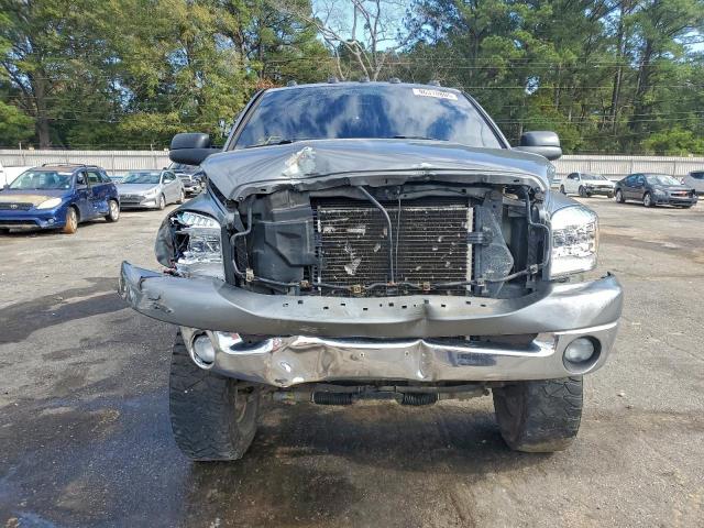 Dodge Ram 3500 Image 4