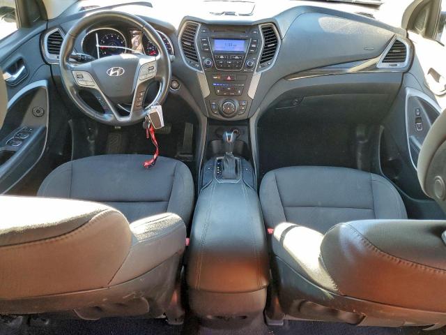 Hyundai SANTA FE Image 8